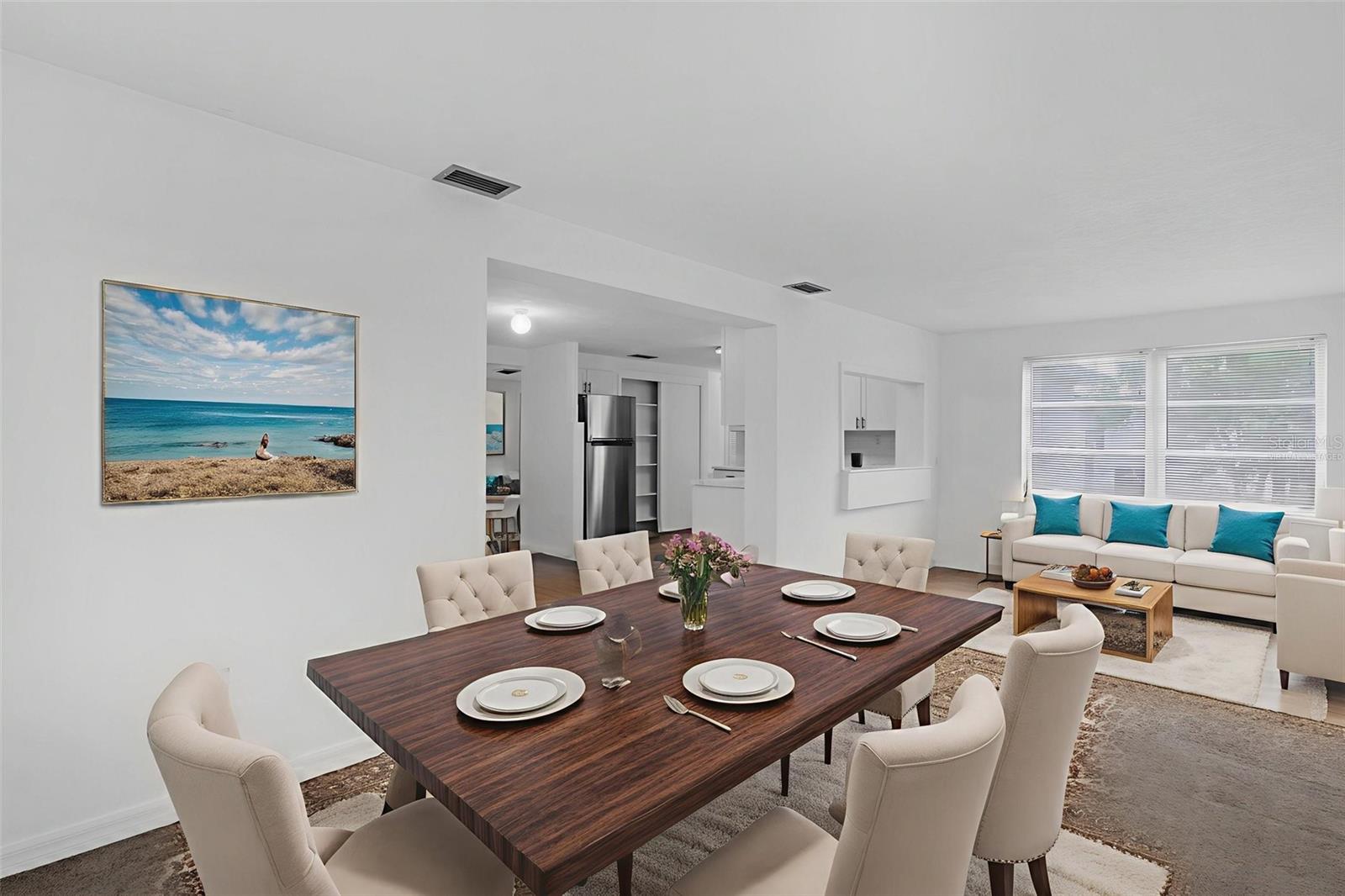 Listing photo id 15 for 3528 Sheryl Hill Drive