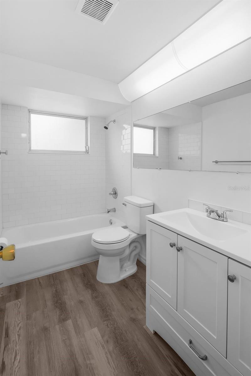 Listing photo id 24 for 3528 Sheryl Hill Drive