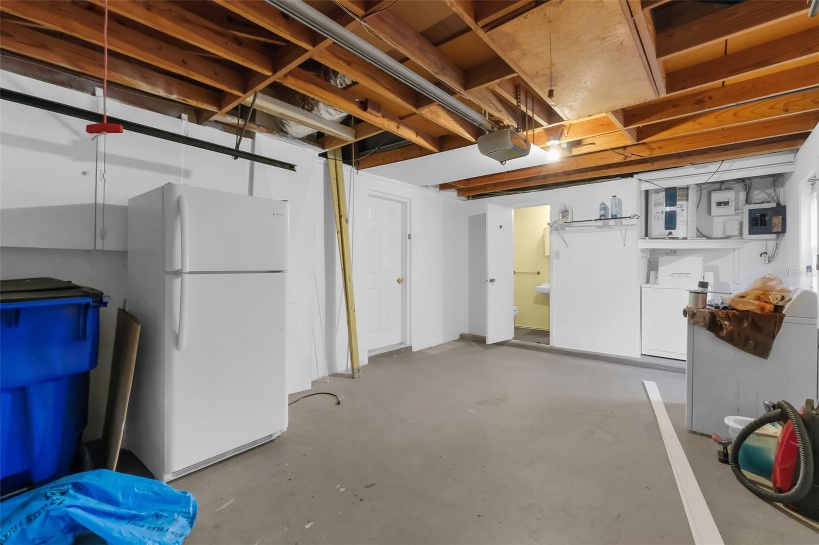 Listing photo id 25 for 3528 Sheryl Hill Drive
