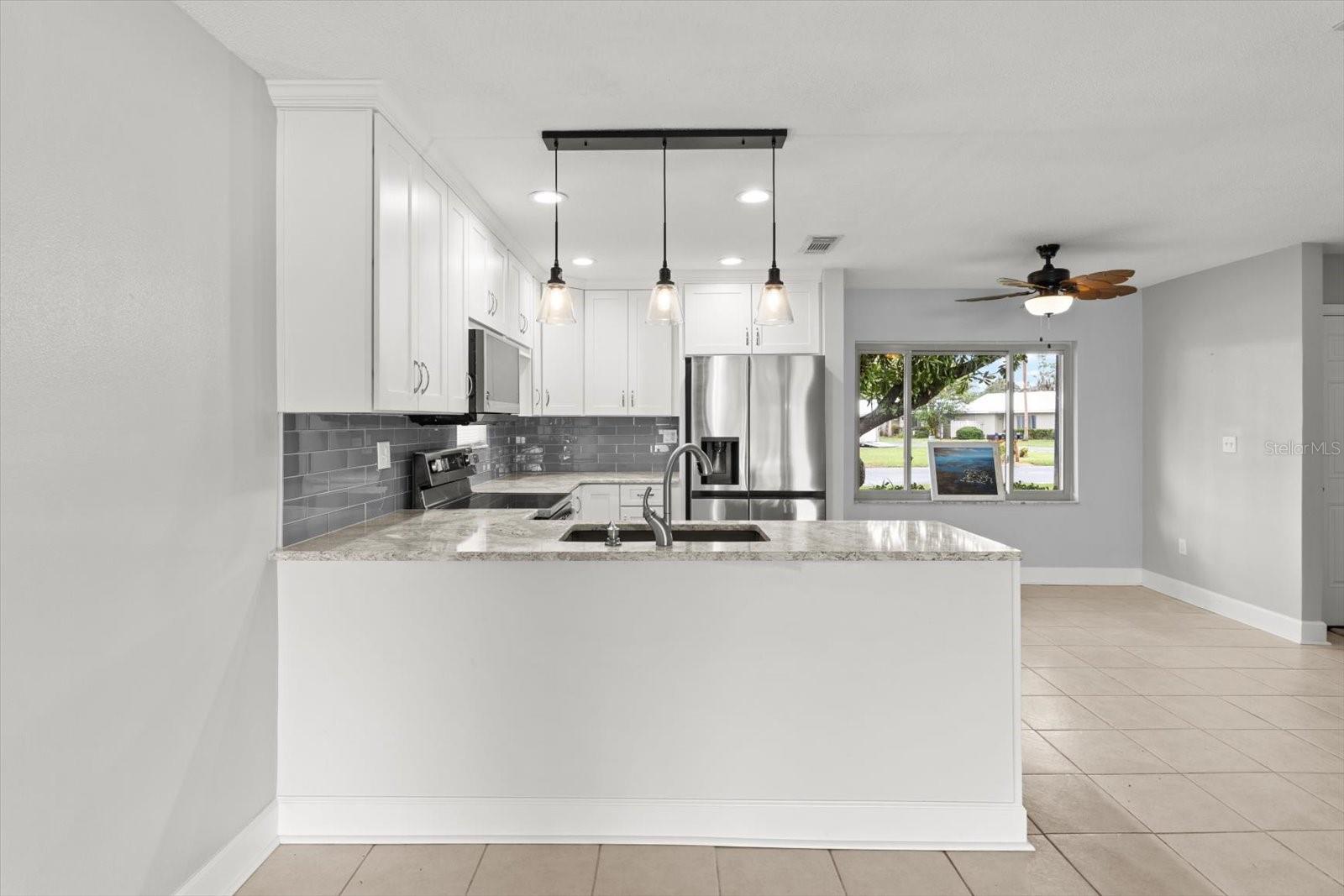 Listing photo id 9 for 11446 Bayshore Drive 36