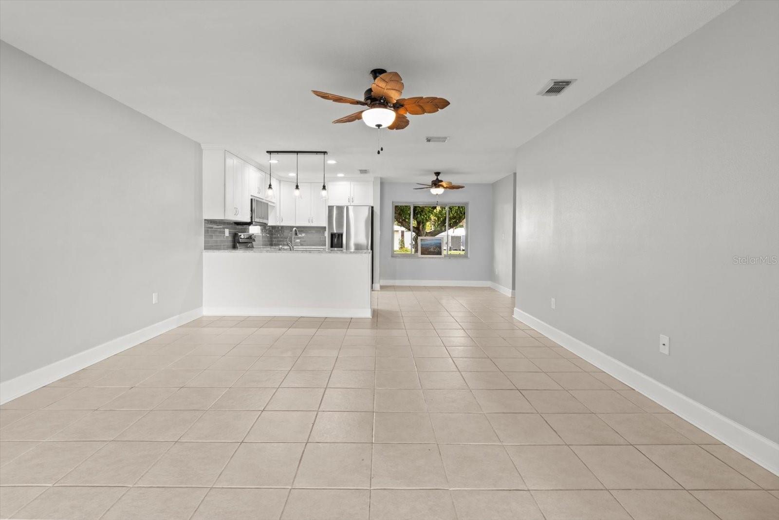Listing photo id 14 for 11446 Bayshore Drive 36