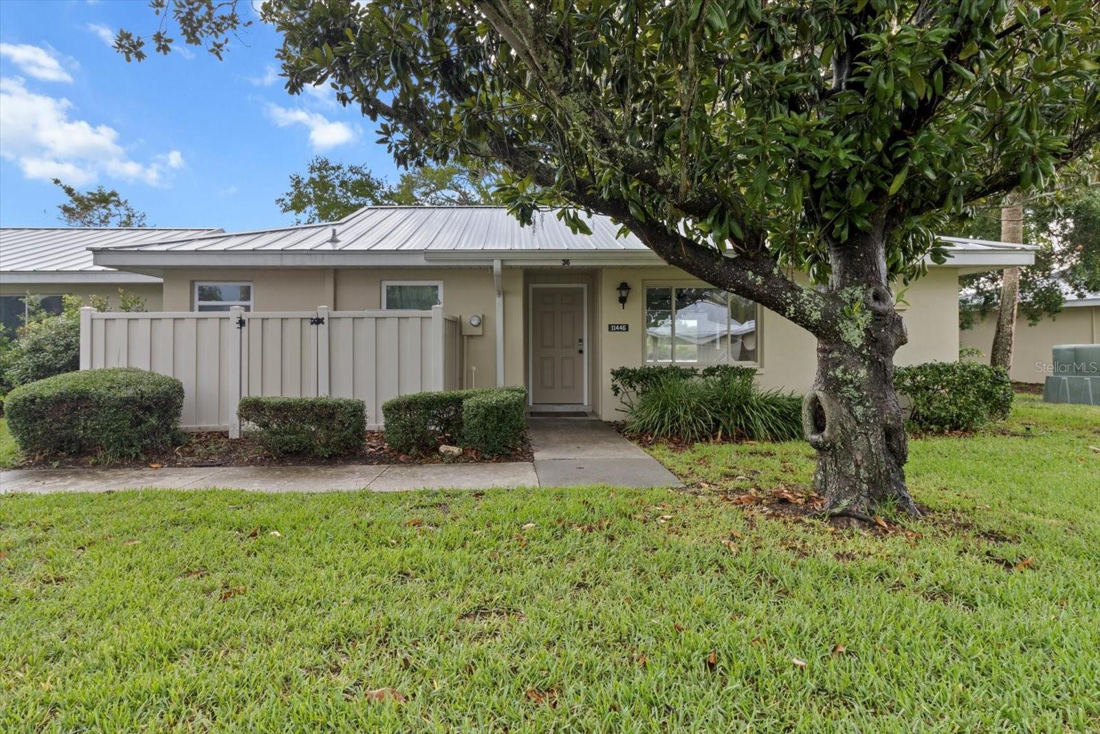 Listing photo id 0 for 11446 Bayshore Drive 36