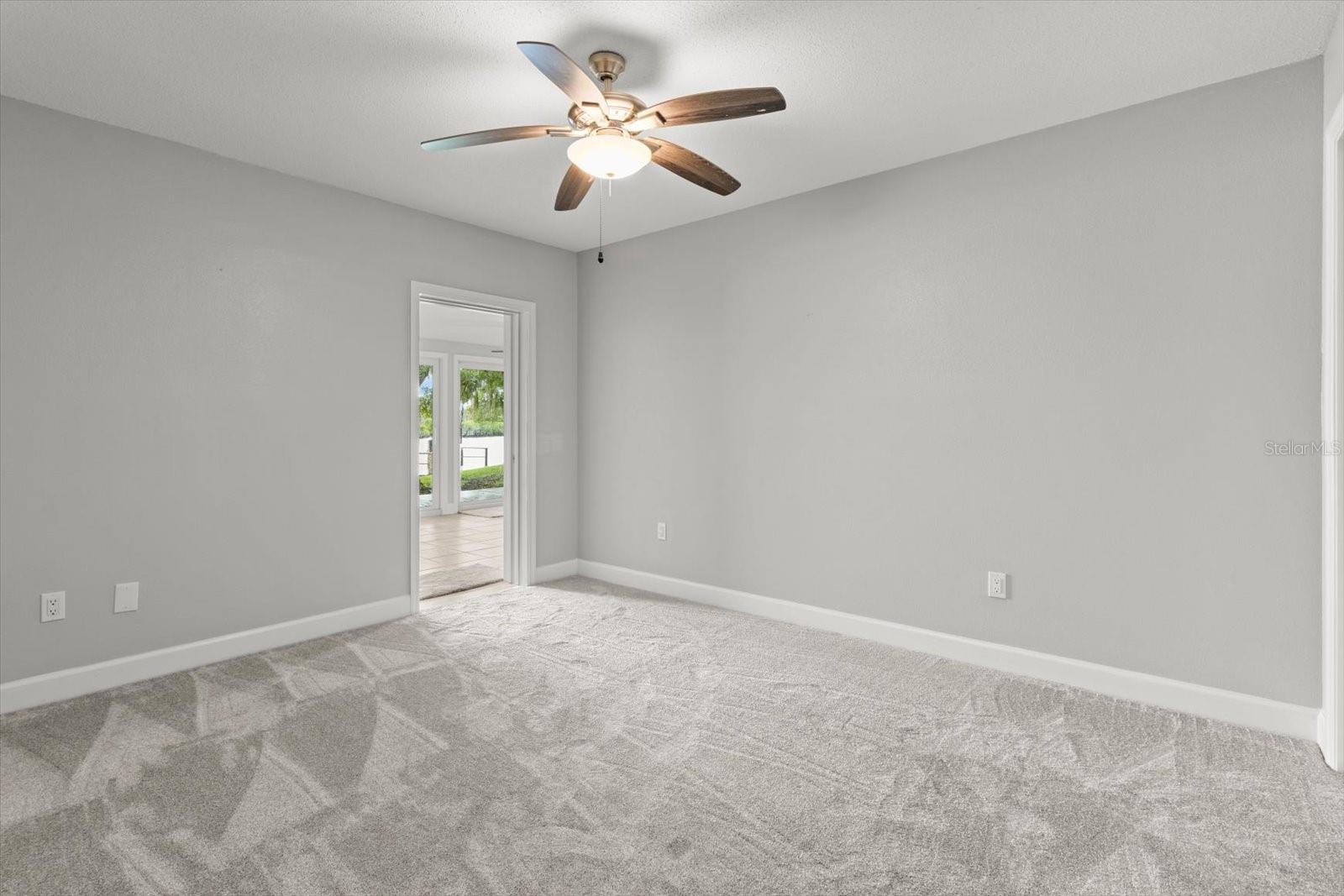 Listing photo id 22 for 11446 Bayshore Drive 36