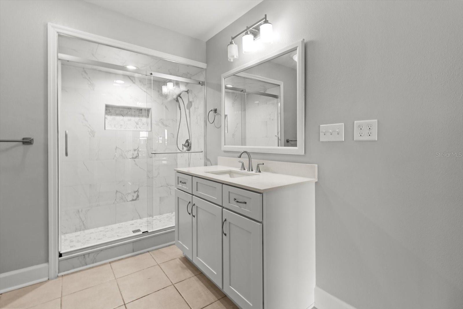 Listing photo id 24 for 11446 Bayshore Drive 36