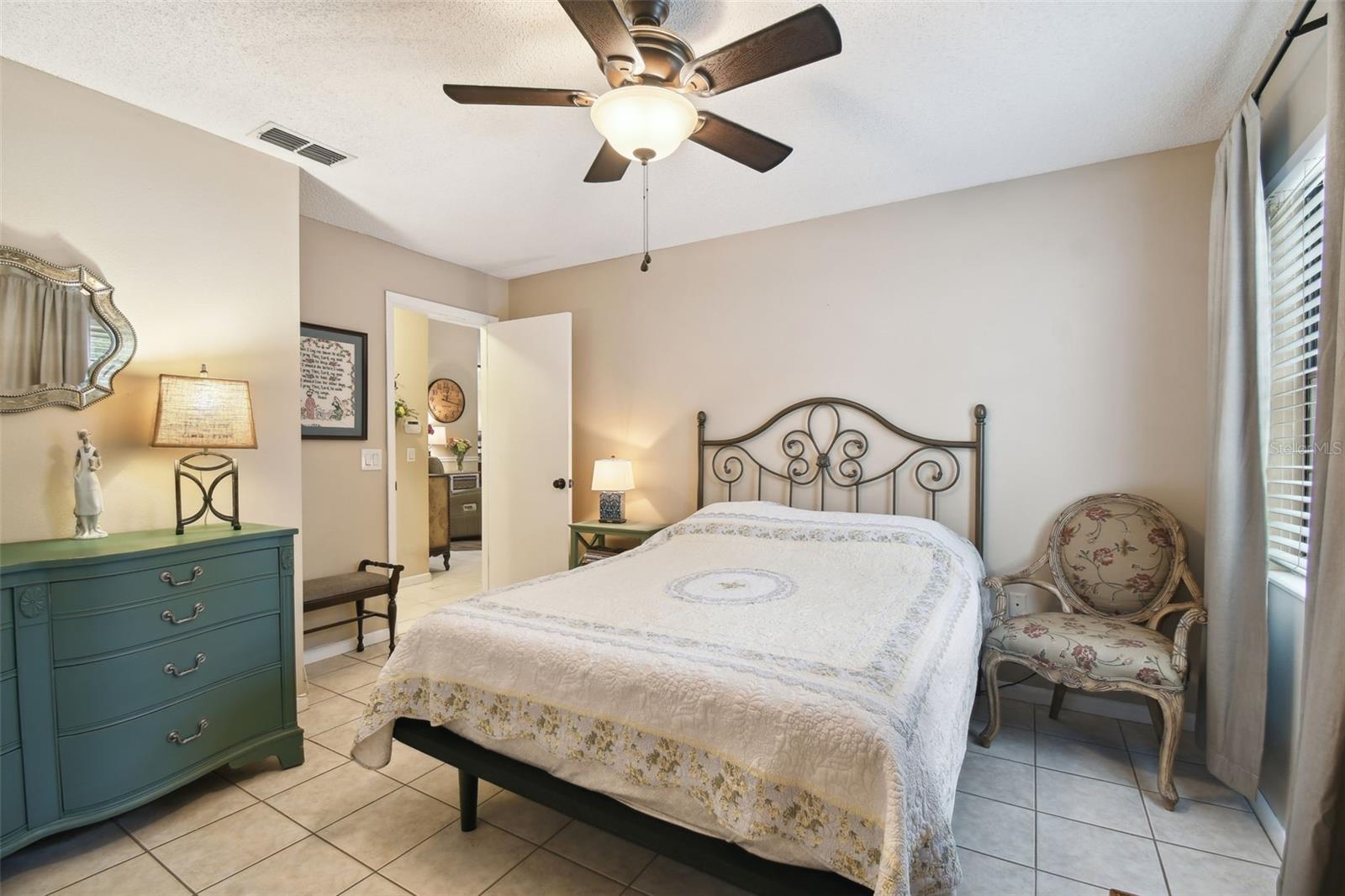 Image 26 of 43 For 18531 Ozark Drive