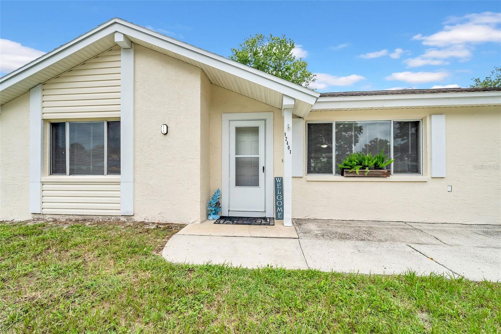 Image 2 of 41 For 12401 Gunstock Lane