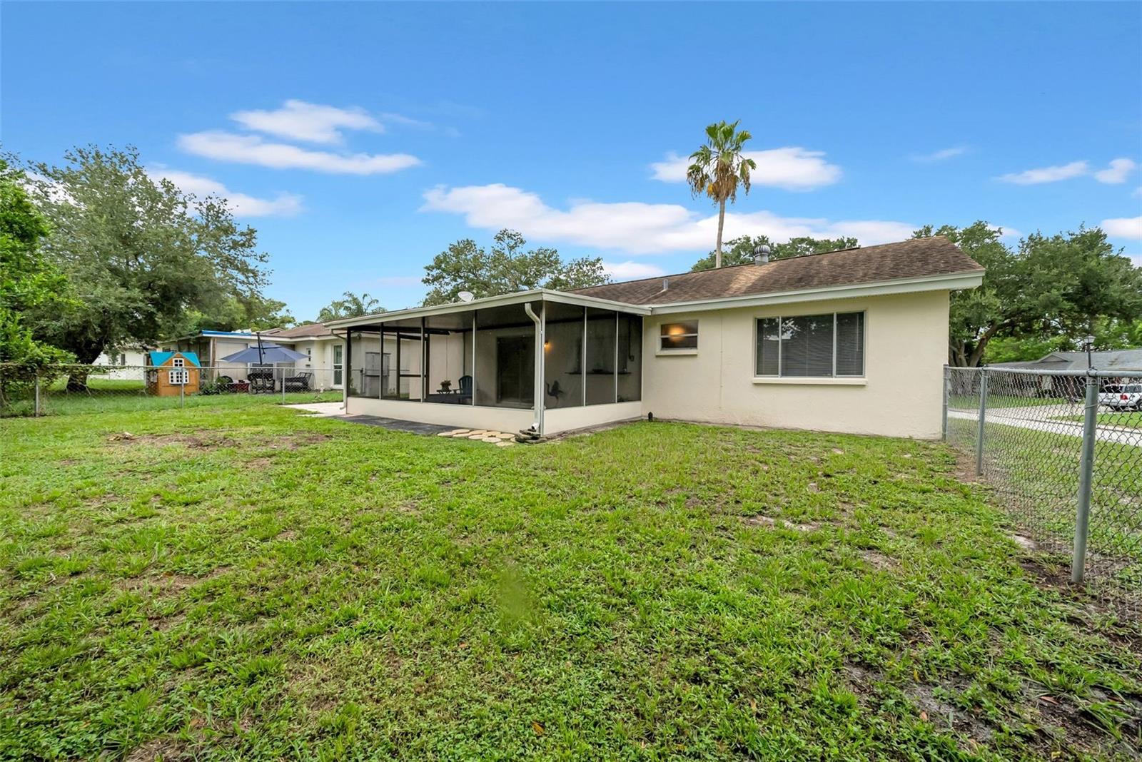 Image 27 of 41 For 12401 Gunstock Lane