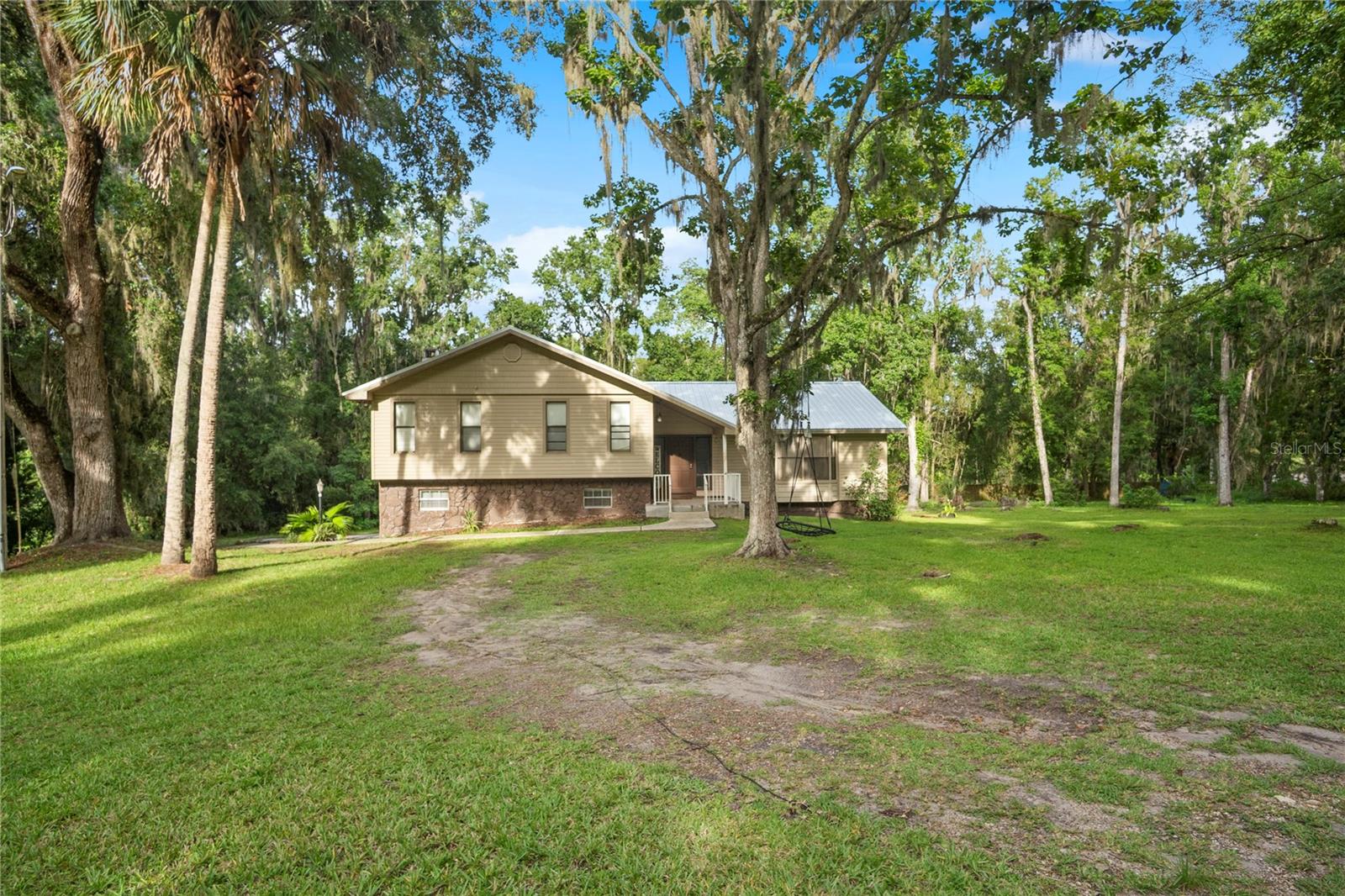 Image 10 of 44 For 10420 Carlin Drive