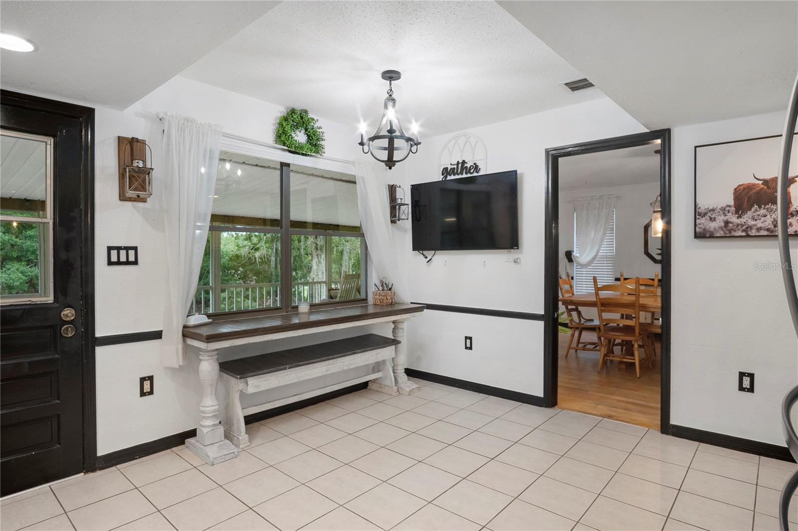 Image 15 of 44 For 10420 Carlin Drive
