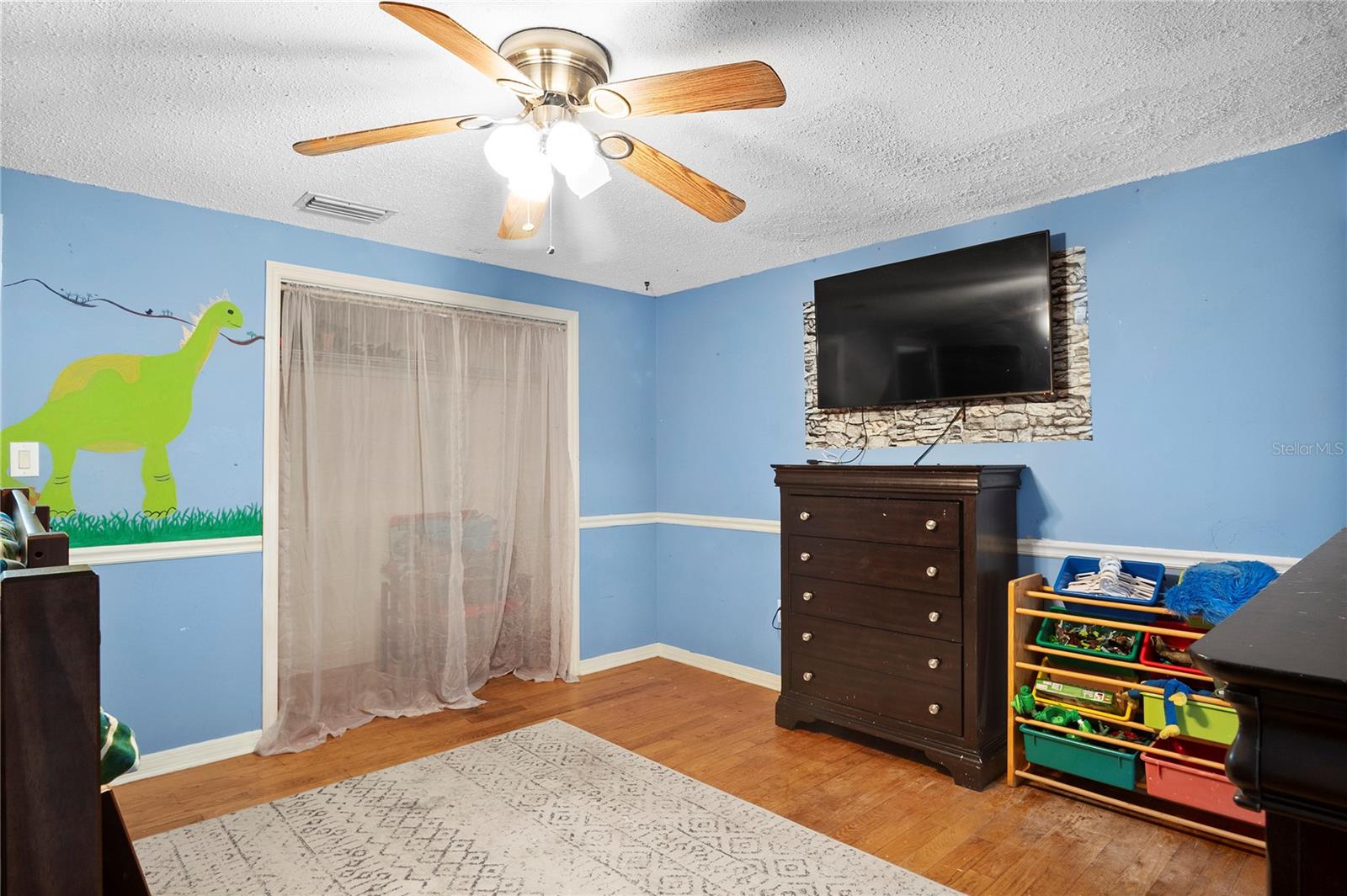 Image 36 of 44 For 10420 Carlin Drive