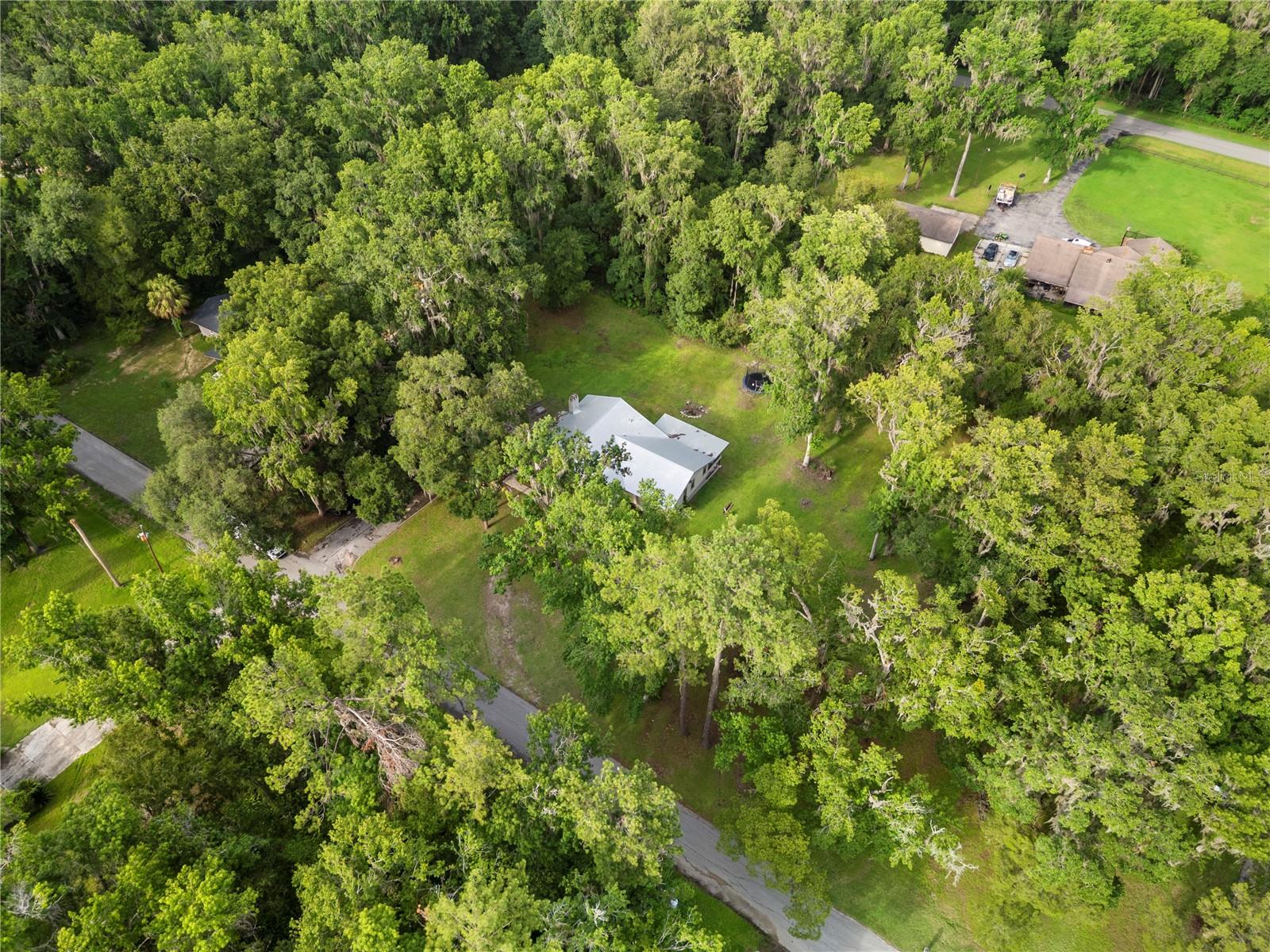 Image 7 of 44 For 10420 Carlin Drive