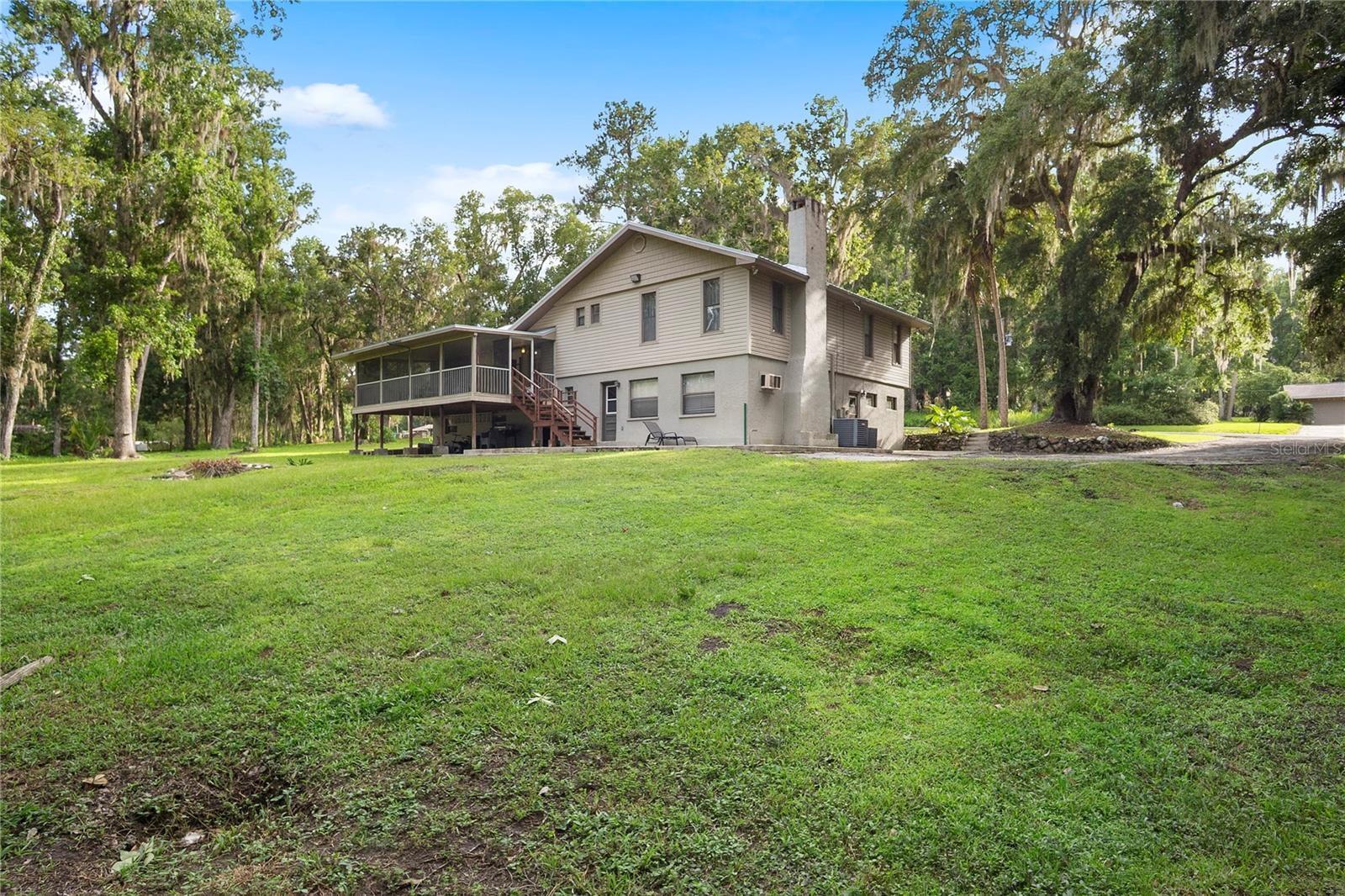 Image 9 of 44 For 10420 Carlin Drive