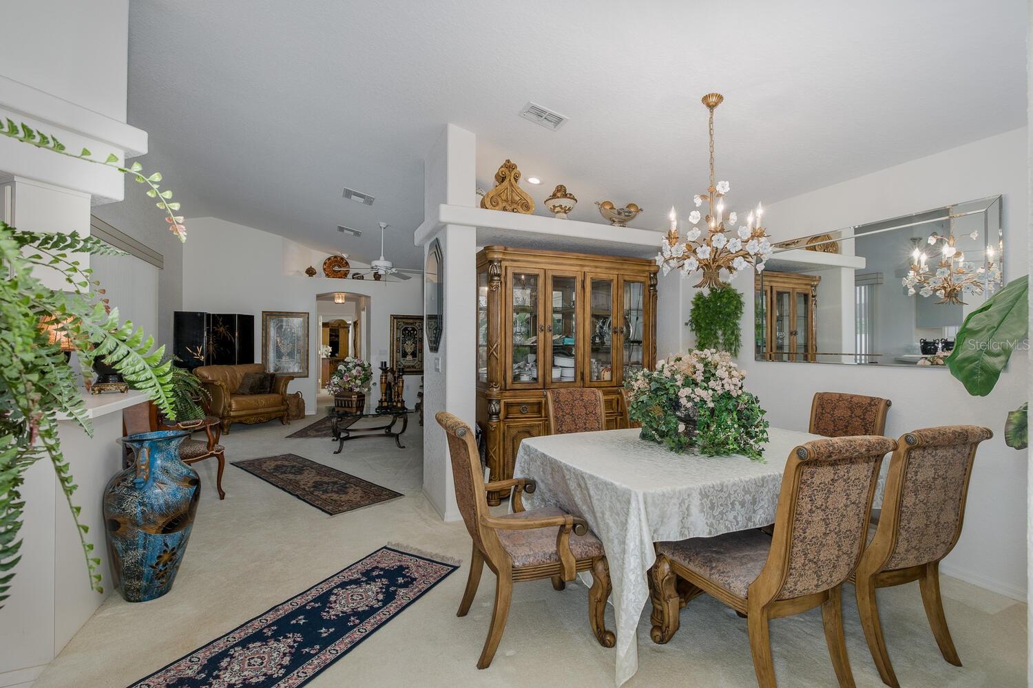 Image 10 of 46 For 401 Royal Palm Way