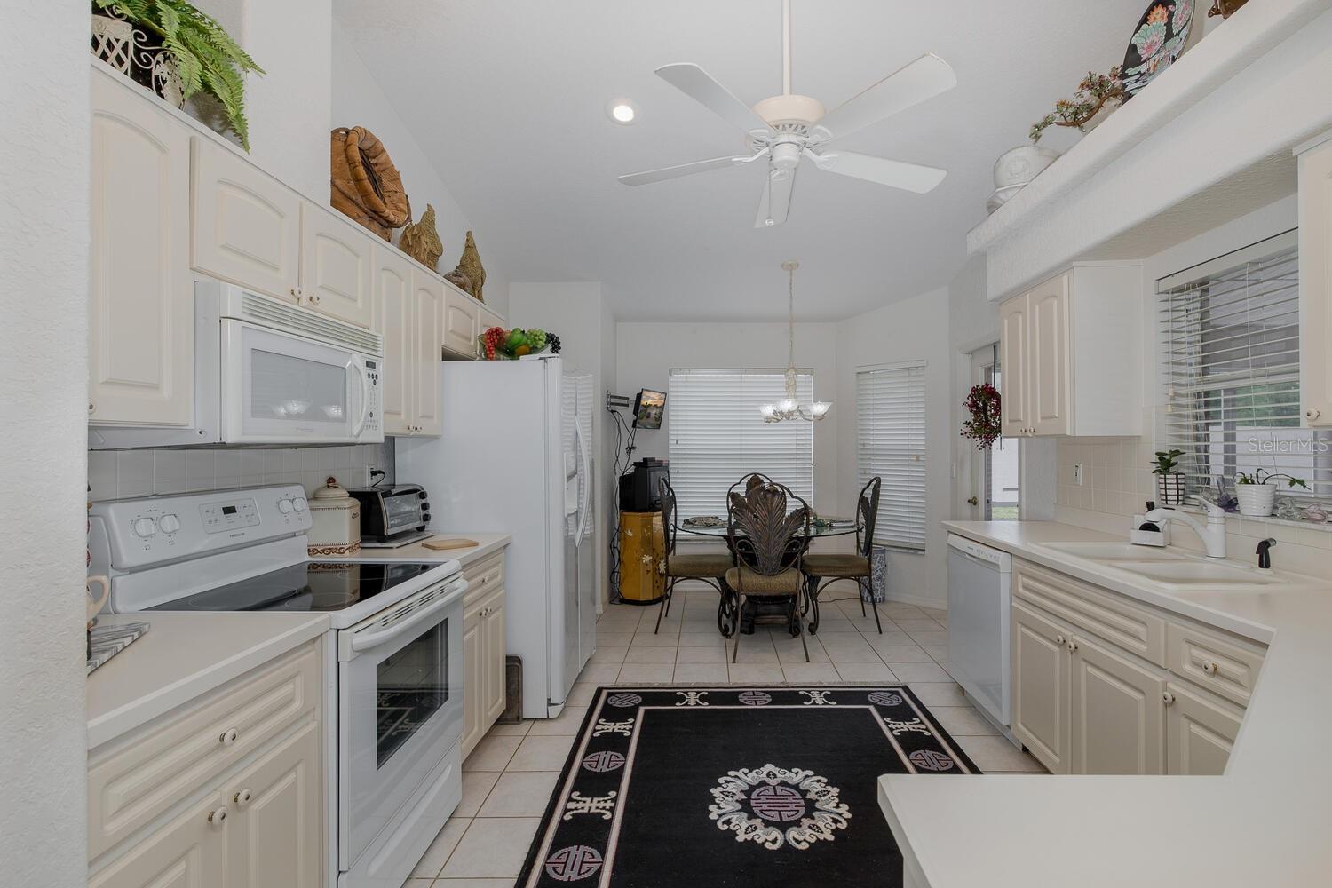 Image 15 of 46 For 401 Royal Palm Way