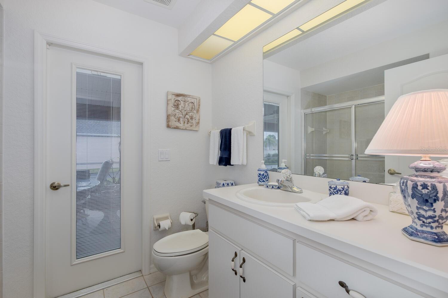 Image 28 of 46 For 401 Royal Palm Way