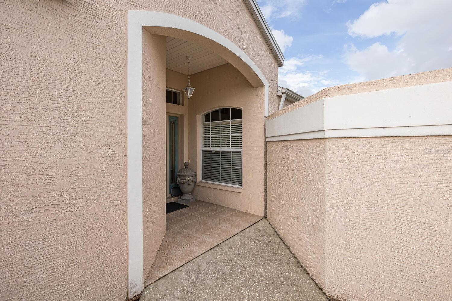Image 4 of 46 For 401 Royal Palm Way