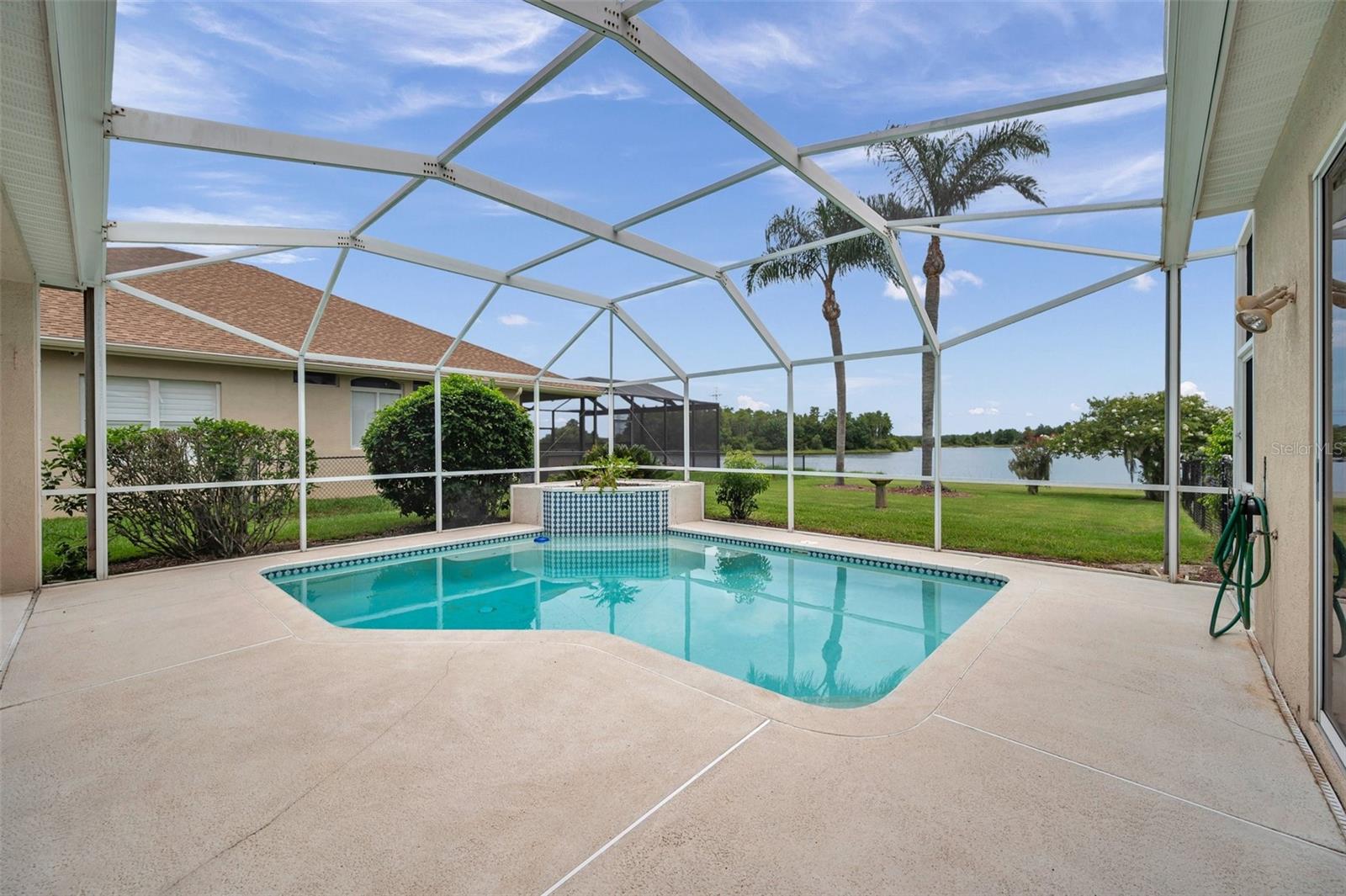 Image 3 of 61 For 1733 Daylily Drive