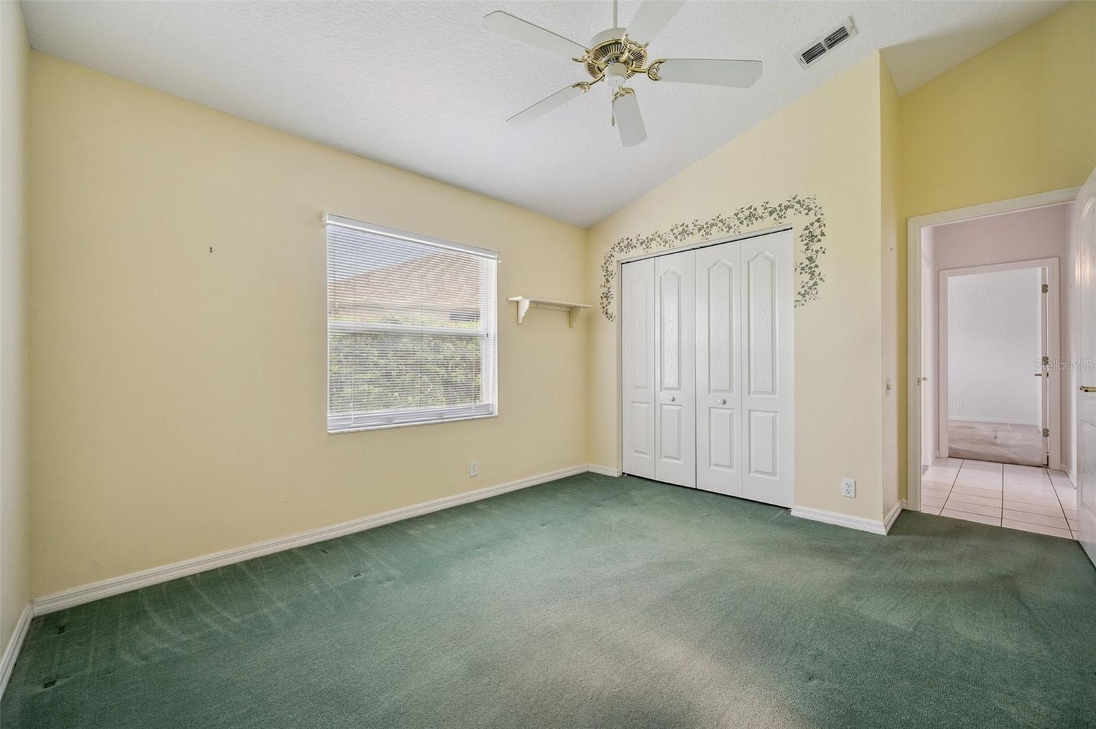 Image 34 of 61 For 1733 Daylily Drive