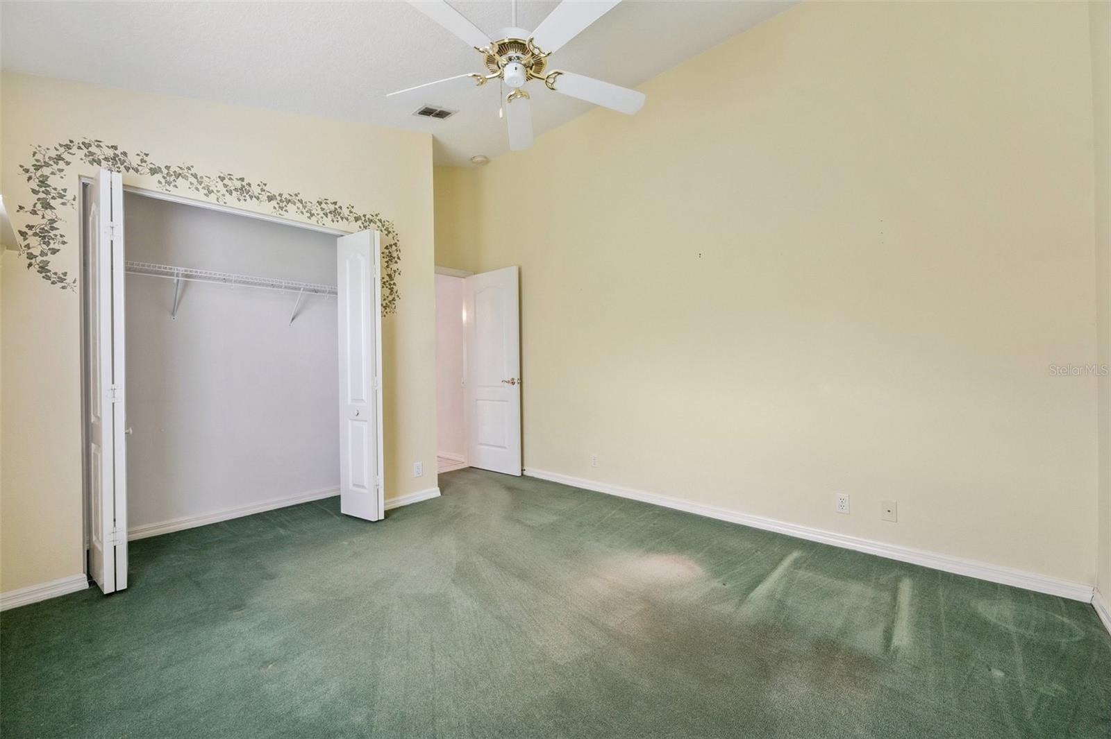 Image 35 of 61 For 1733 Daylily Drive