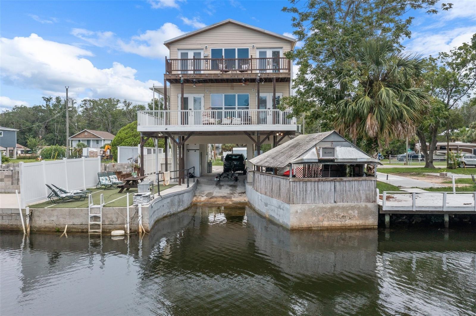 Details for 6245 Island Drive, WEEKI WACHEE, FL 34607