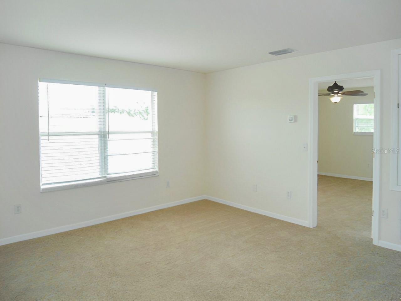 Listing photo id 14 for 25837 Crippen Drive