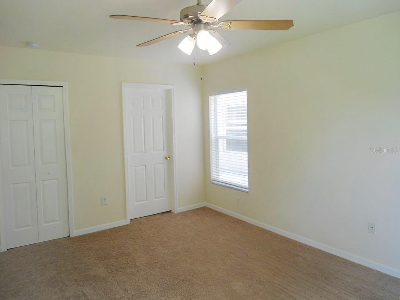 Listing photo id 6 for 25837 Crippen Drive