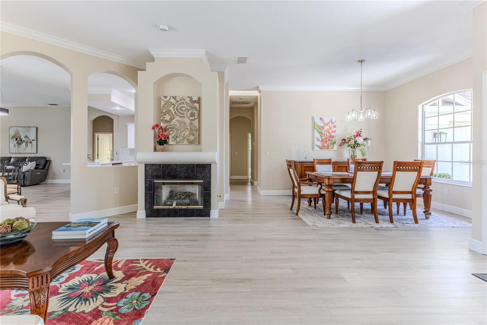 Image 10 of 81 For 5301 Legend Hills Lane