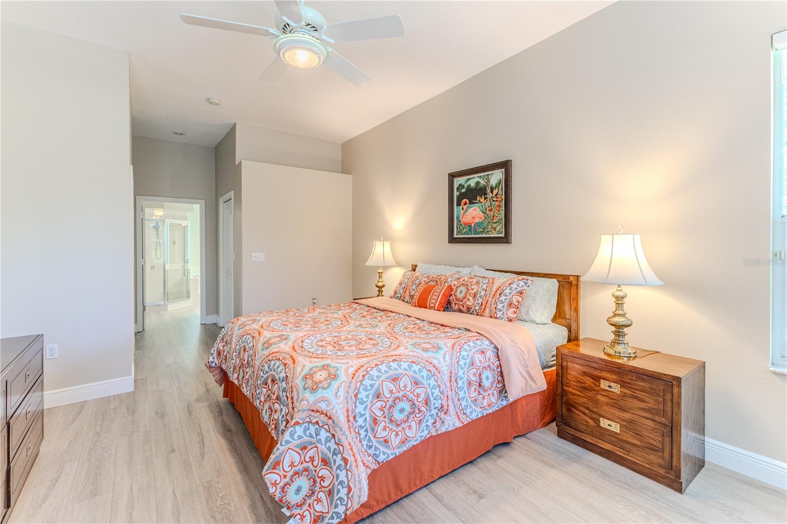 Image 32 of 81 For 5301 Legend Hills Lane