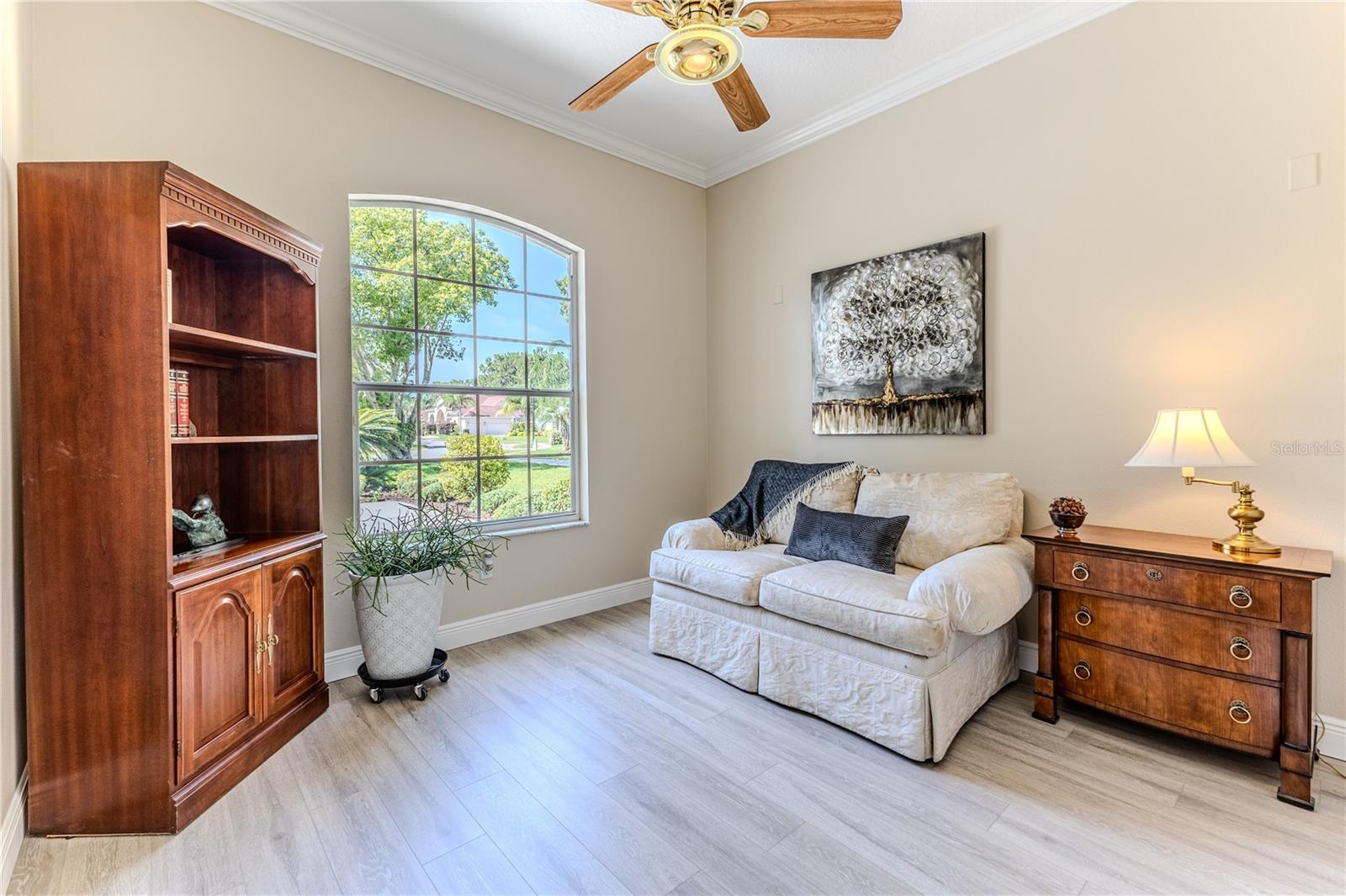 Image 40 of 81 For 5301 Legend Hills Lane