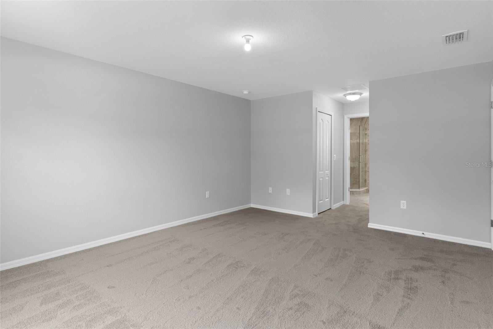 Image 14 of 30 For 12128 Petrel Avenue
