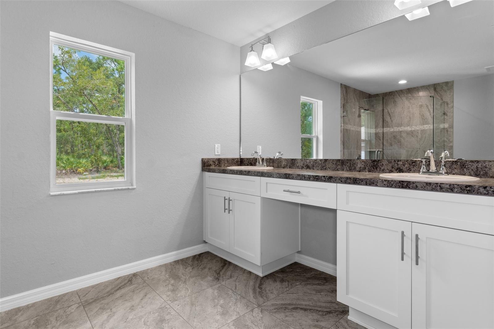 Image 18 of 30 For 12128 Petrel Avenue