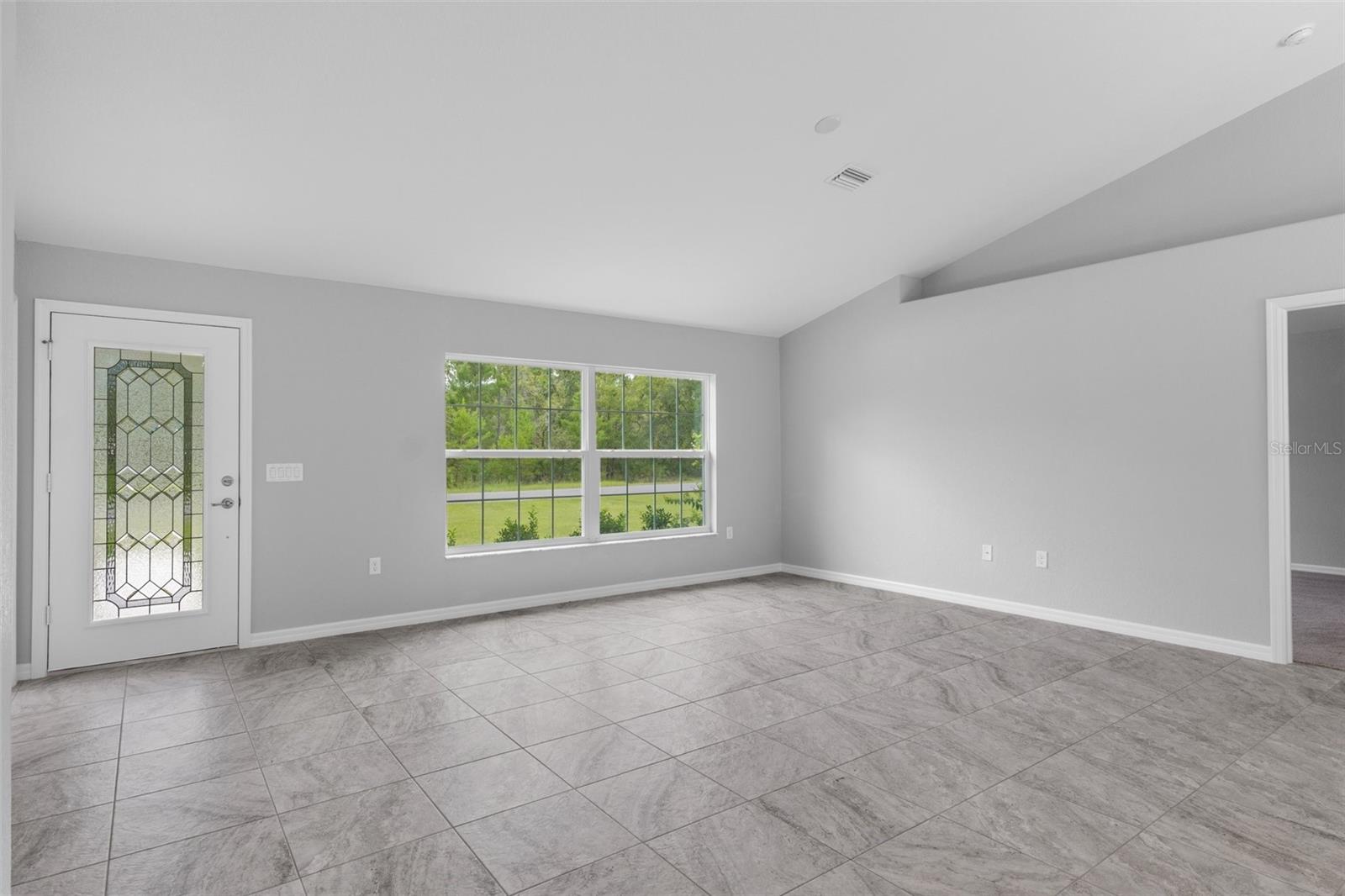 Image 5 of 30 For 12128 Petrel Avenue