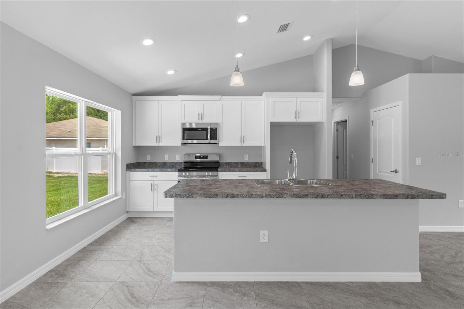 Image 9 of 30 For 12128 Petrel Avenue