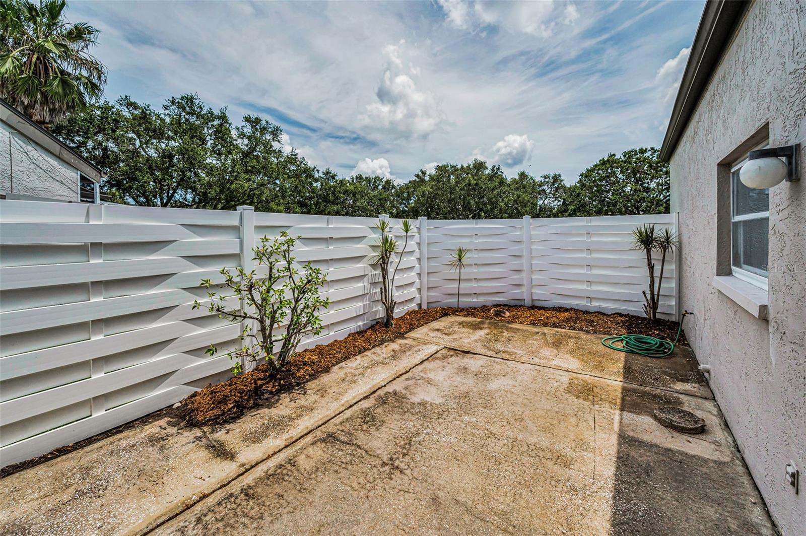 Image 24 of 58 For 2628 Barksdale Court B