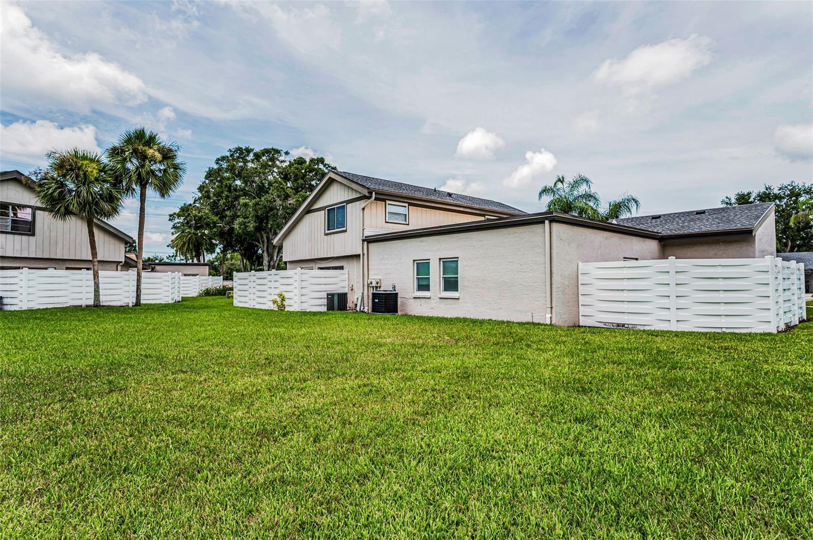 Image 25 of 58 For 2628 Barksdale Court B