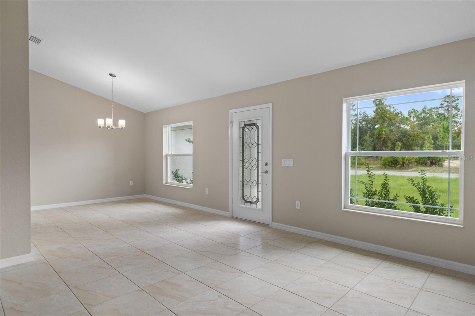 Image 6 of 45 For 11141 Jenny Wren Road
