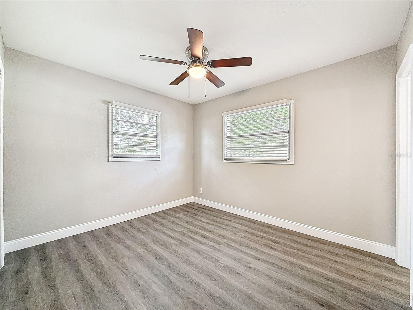 Image 17 of 34 For 6001 1st Street Ne