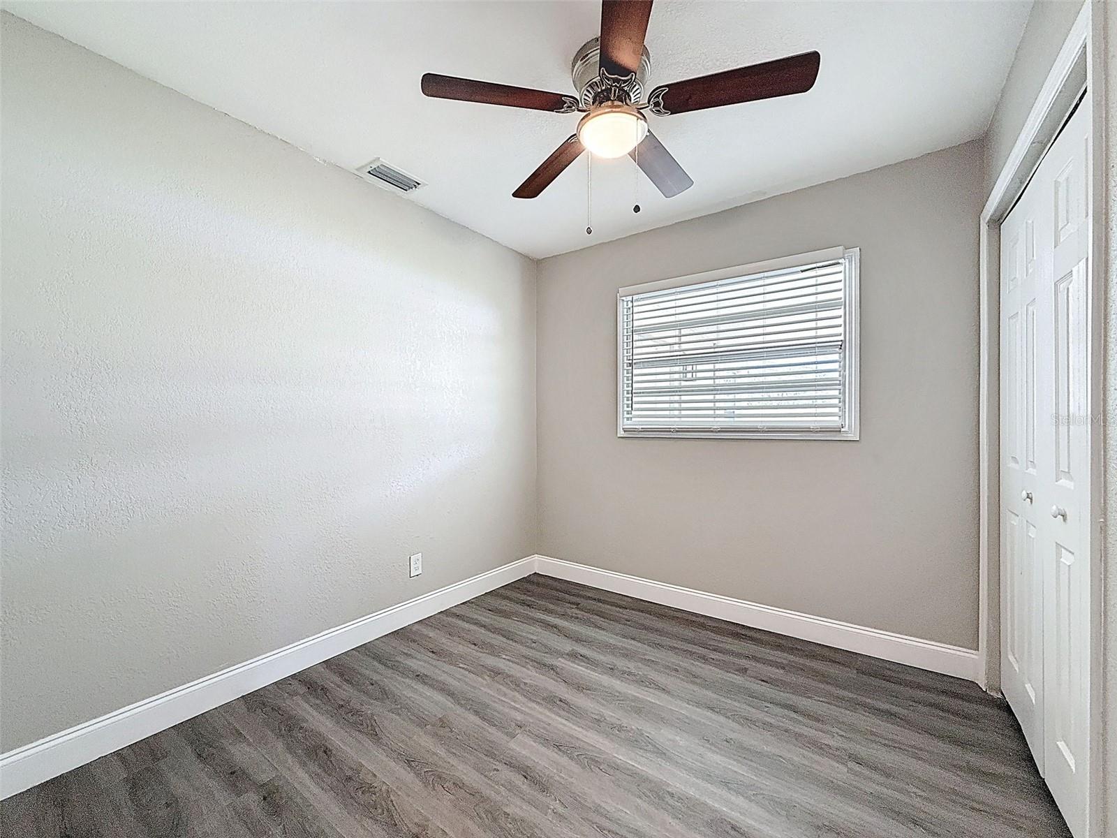 Image 22 of 34 For 6001 1st Street Ne