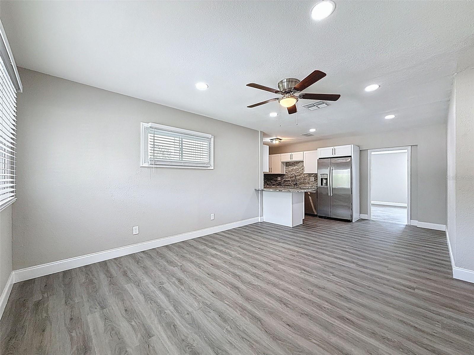 Image 9 of 34 For 6001 1st Street Ne
