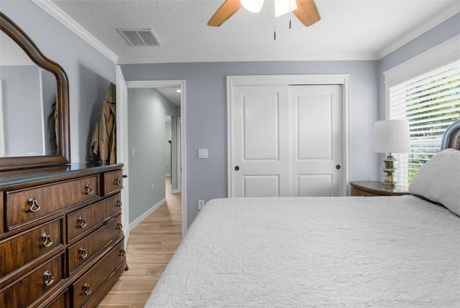 Image 17 of 45 For 9863 Deer Street