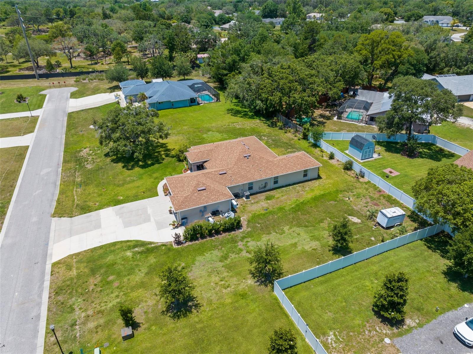 Image 37 of 45 For 9863 Deer Street