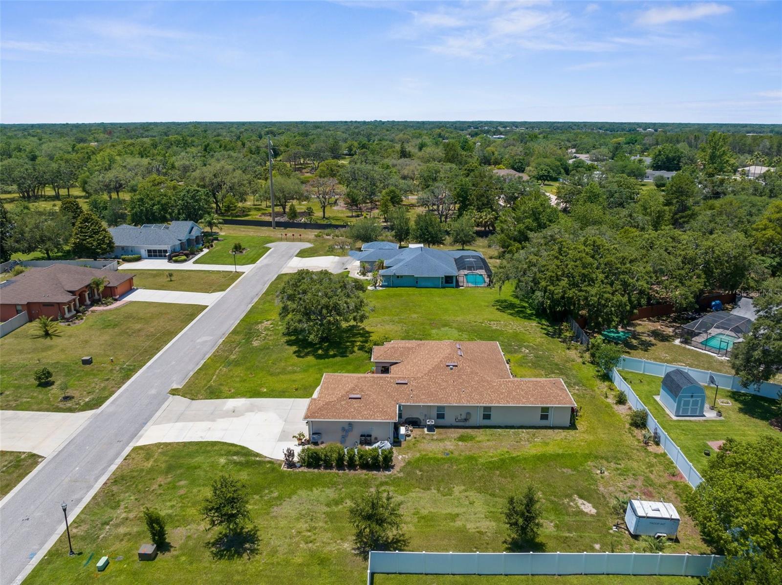 Image 38 of 45 For 9863 Deer Street
