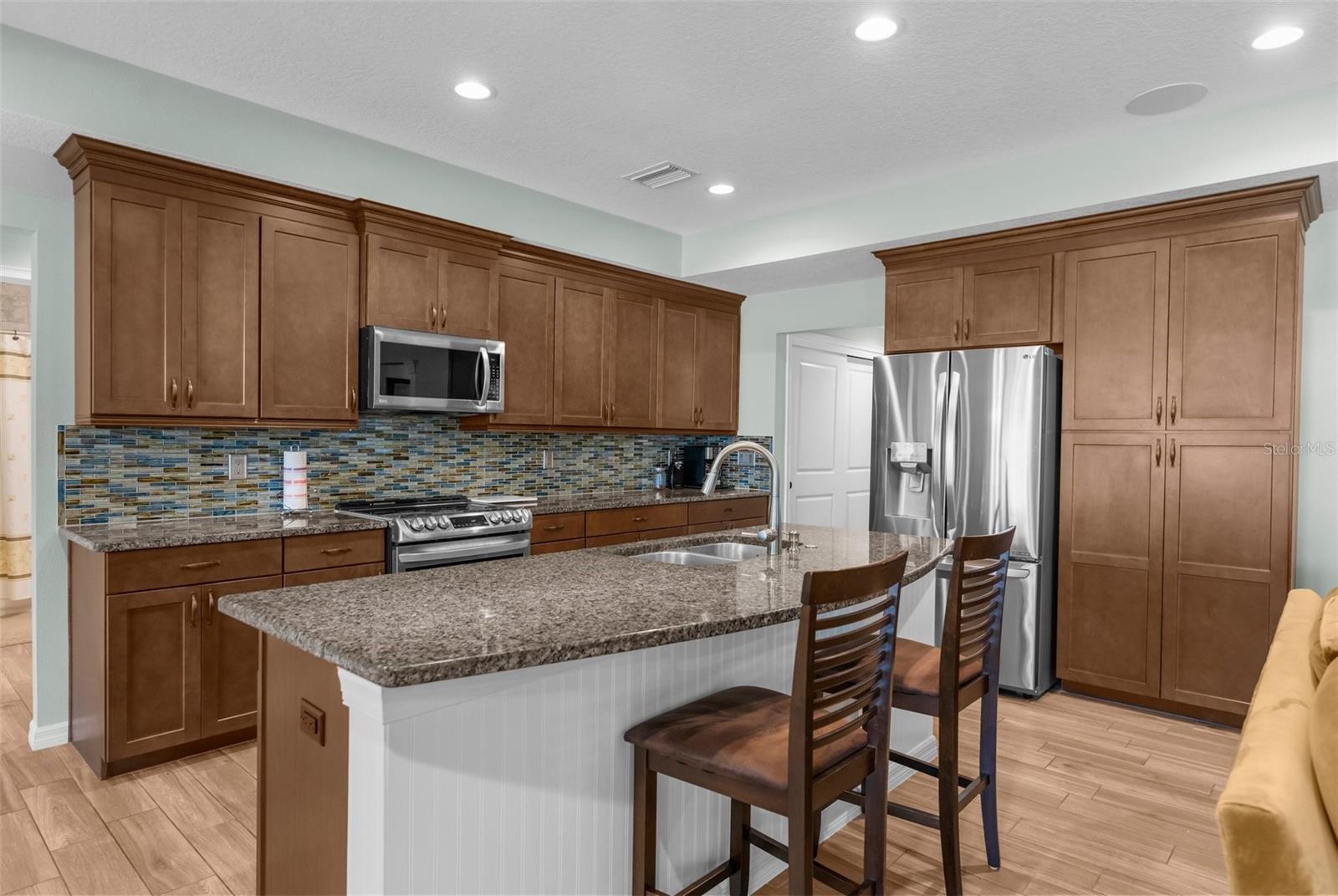 Image 7 of 45 For 9863 Deer Street