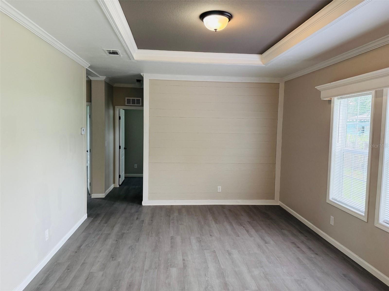 Image 13 of 26 For 5870 140th Street