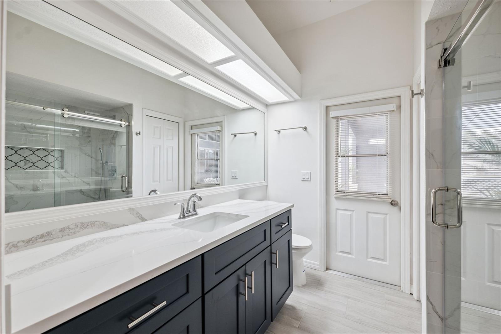 Listing photo id 35 for 6101 Krista Drive
