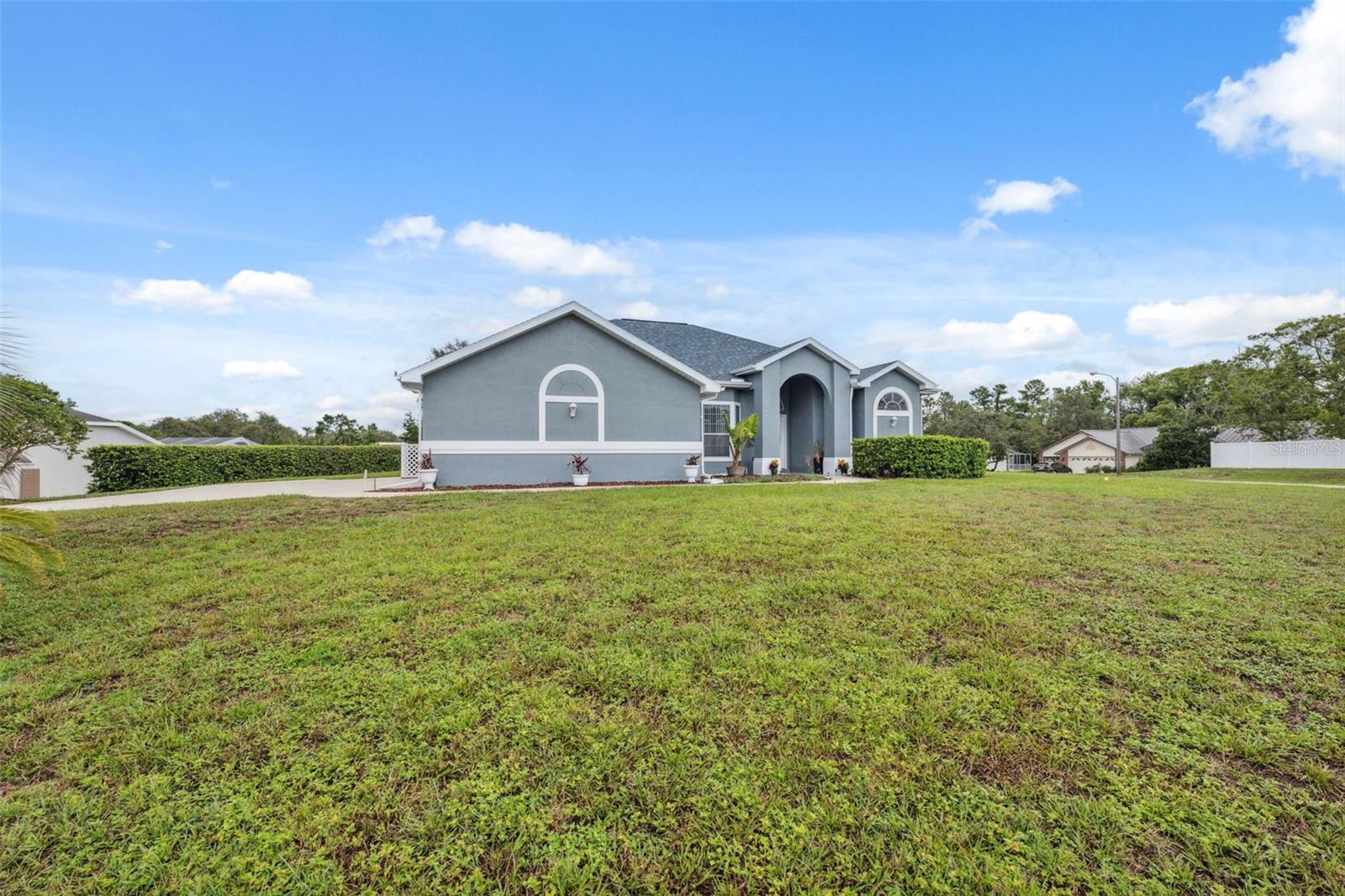 Listing photo id 65 for 6101 Krista Drive