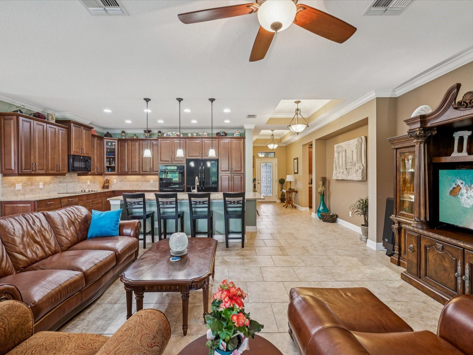 Image 14 of 40 For 1716 Cameron Court