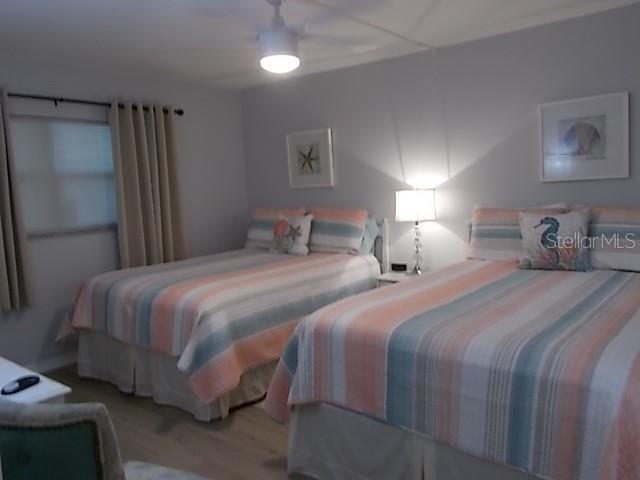 Image 16 of 37 For 14001 Gulf Boulevard 407