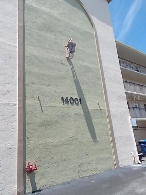 Image 33 of 37 For 14001 Gulf Boulevard 407