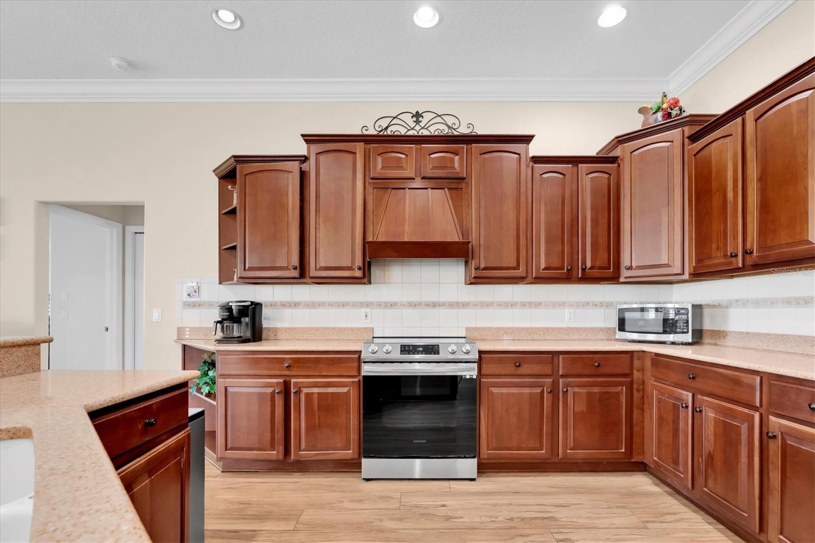 Image 5 of 82 For 1610 Winding Willow Drive